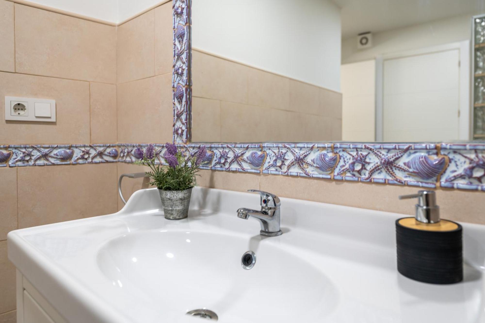Sea View With Shared Terrace Apartment Malaga Ngoại thất bức ảnh